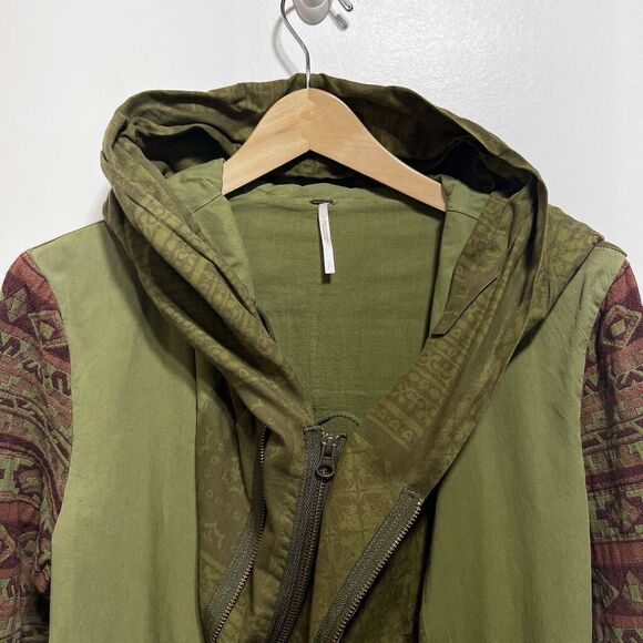 Free People Mixed Media Tapestry Hooded Parka Jacket Size S in Army Green - Picture 6 of 14